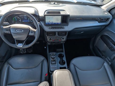 Certified 2024 Ford Maverick Lariat w/ Black Appearance Package image 12