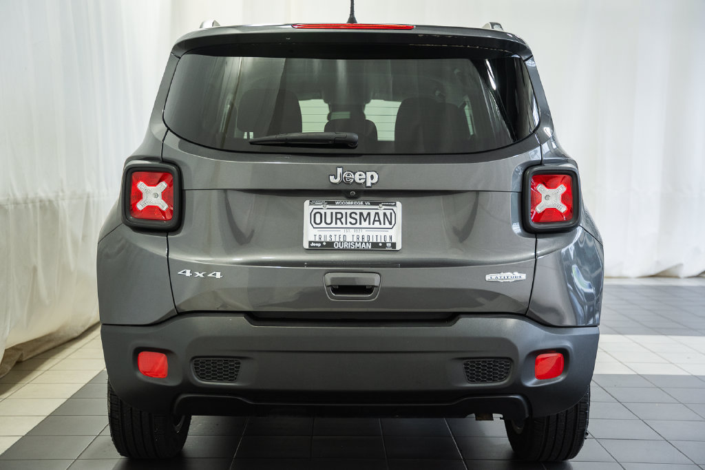 Certified 2018 Jeep Renegade Latitude AWD/4WD image 5