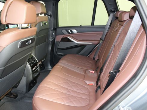 New 2026 BMW X5 xDrive40i image 23