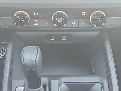 New 2025 Honda Accord LX image 15