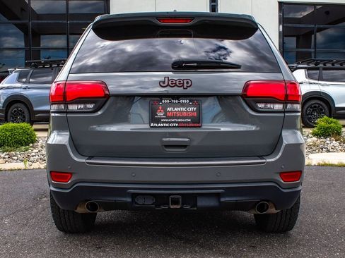 Used 2021 Jeep Grand Cherokee Trailhawk w/ Premium Lighting Group AWD/4WD image 5