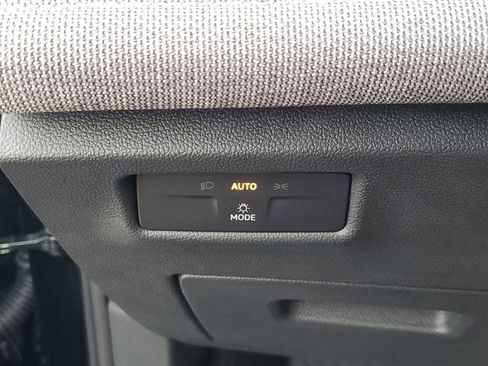 New 2026 Volkswagen Tiguan S image 26