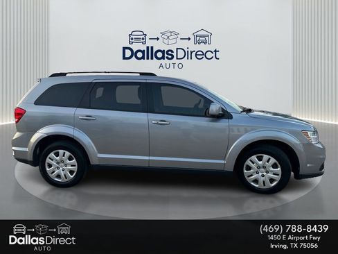 Used 2019 Dodge Journey SE image 5