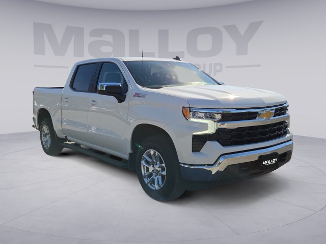Used 2026 Chevrolet Silverado 1500 LT w/ Z71 Off-Road Package AWD/4WD image 7