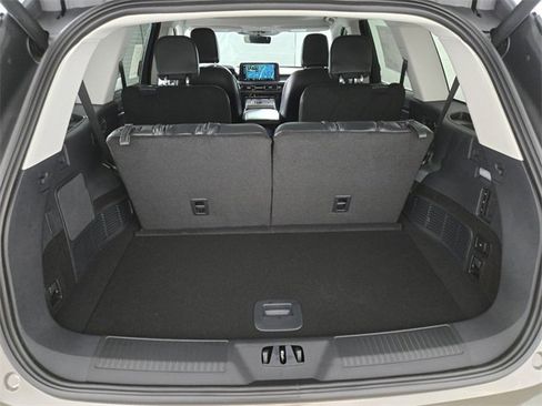 New 2026 Lincoln Aviator 2WD image 17