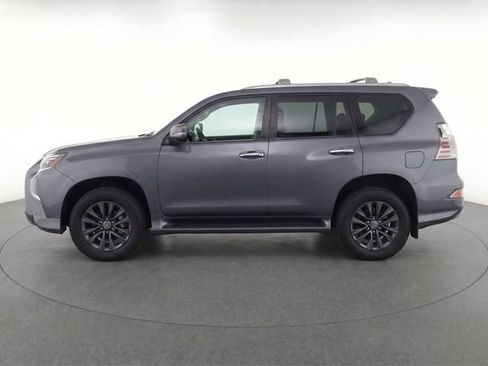 Used 2023 Lexus GX 460 Premium w/ Accessory Package AWD/4WD image 4