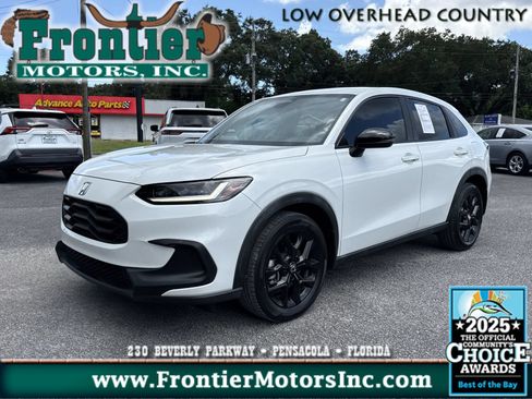 Used 2023 Honda HR-V Sport image 1