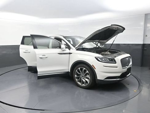 Used 2022 Lincoln Nautilus Reserve w/ Equipment Group 201A AWD/4WD image 39