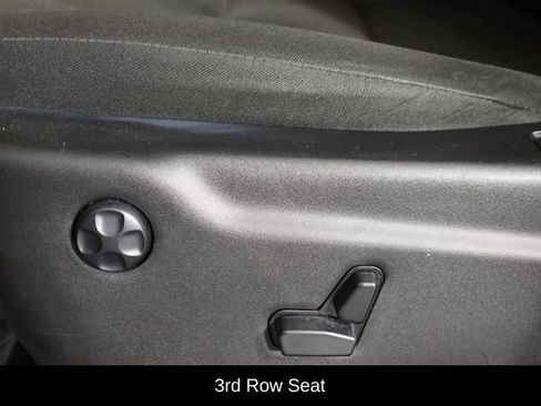 Used 2024 Dodge Durango SXT w/ SXT Blacktop Group AWD/4WD image 25