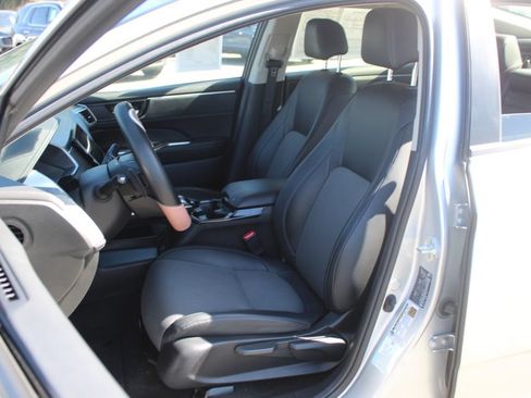 Used 2021 Honda Clarity Plug-In Hybrid image 12