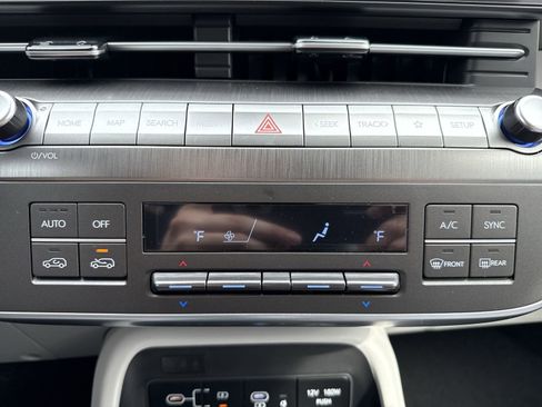 Used 2026 Hyundai Kona SEL Sport image 21