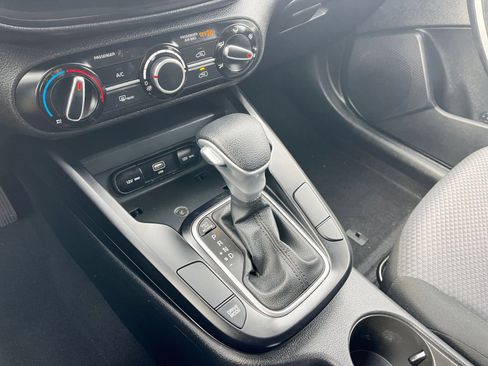 Used 2025 Kia Soul LX w/ LX Technology Package image 39