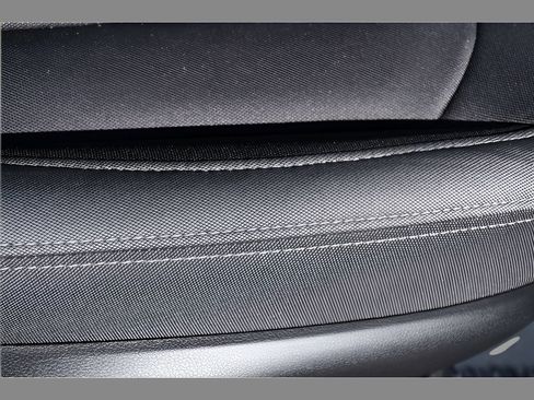 Certified 2026 Subaru Crosstrek 2.5i Premium AWD/4WD image 30