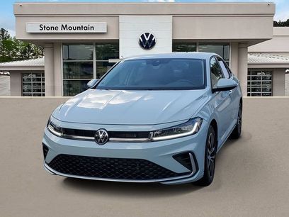Certified 2025 Volkswagen Jetta SE