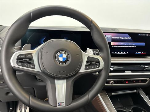 Used 2024 BMW X5 xDrive40i w/ M Sport Package AWD/4WD image 22