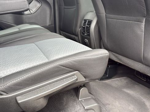 Used 2018 Ford Escape SE image 27