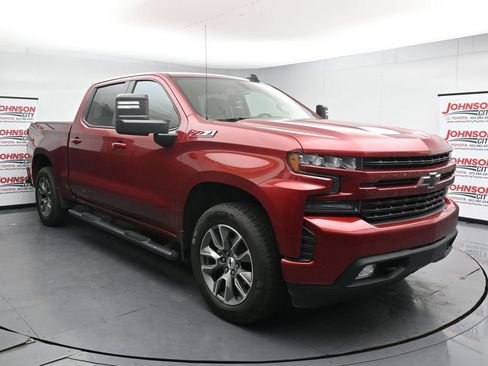 Used 2022 Chevrolet Silverado 1500 RST AWD/4WD image 2