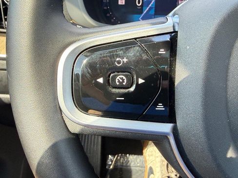 Certified 2026 Volvo XC60 B5 Plus AWD/4WD image 19