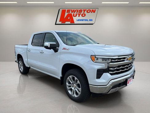 New 2026 Chevrolet Silverado 1500 LTZ w/ LTZ Premium Package AWD/4WD image 14