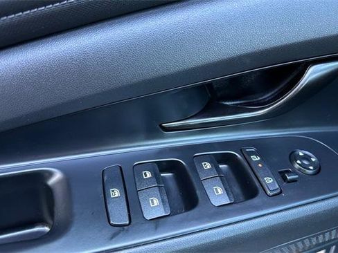 Certified 2025 Hyundai Elantra Sport image 11