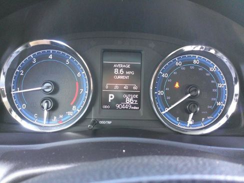 Used 2019 Toyota Corolla LE image 21