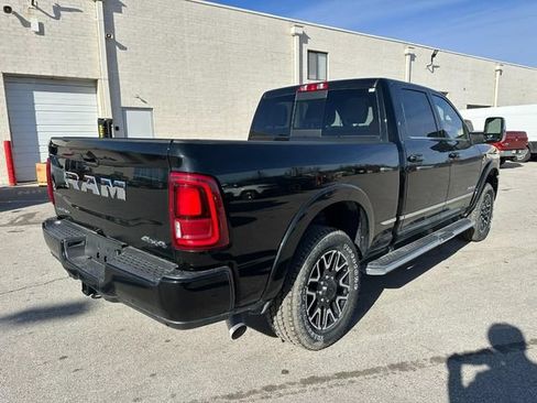 New 2025 RAM 2500 Limited AWD/4WD image 4