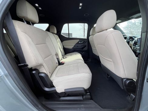 Certified 2023 Chevrolet Traverse LS w/ Safety Package image 18