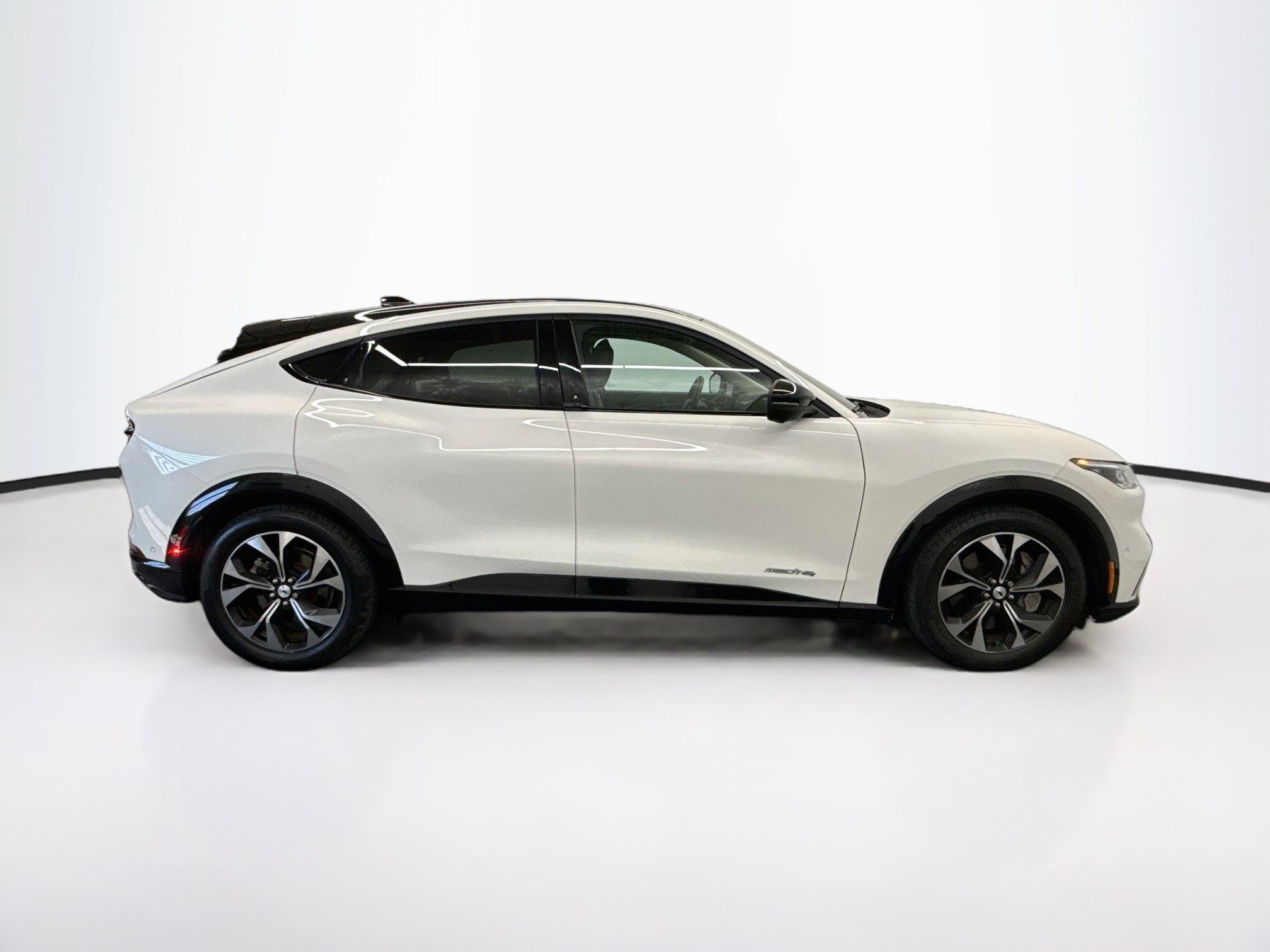 Used 2023 Ford Mustang Mach-E Premium AWD/4WD image 10