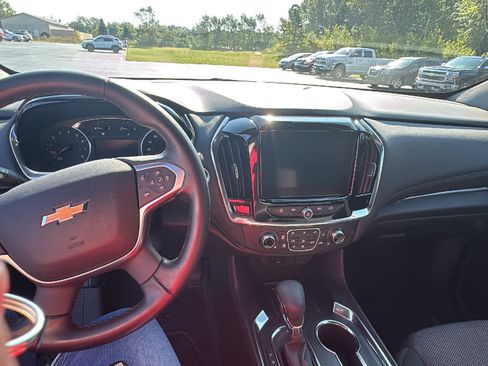 Used 2023 Chevrolet Traverse LT w/ LPO, Floor Liner Package AWD/4WD image 14