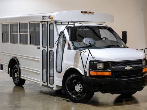 Used 2007 Chevrolet Express 3500 w/ School Bus Package image 9
