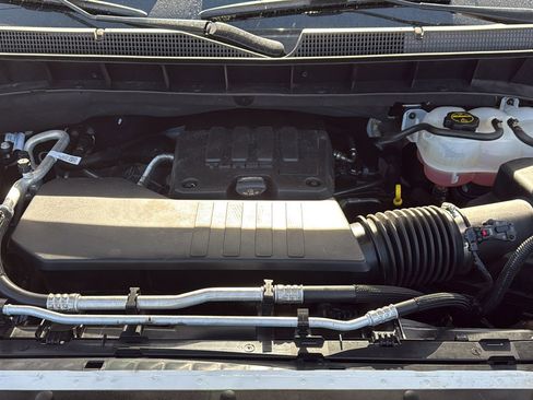 Used 2024 Chevrolet Silverado 1500 Custom image 29