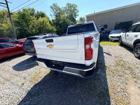 Used 2022 Chevrolet Silverado 2500 LT w/ Convenience Package AWD/4WD image 15