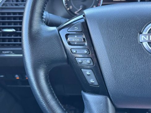 Used 2024 Nissan Armada SL w/ Captain's Chairs Package image 32
