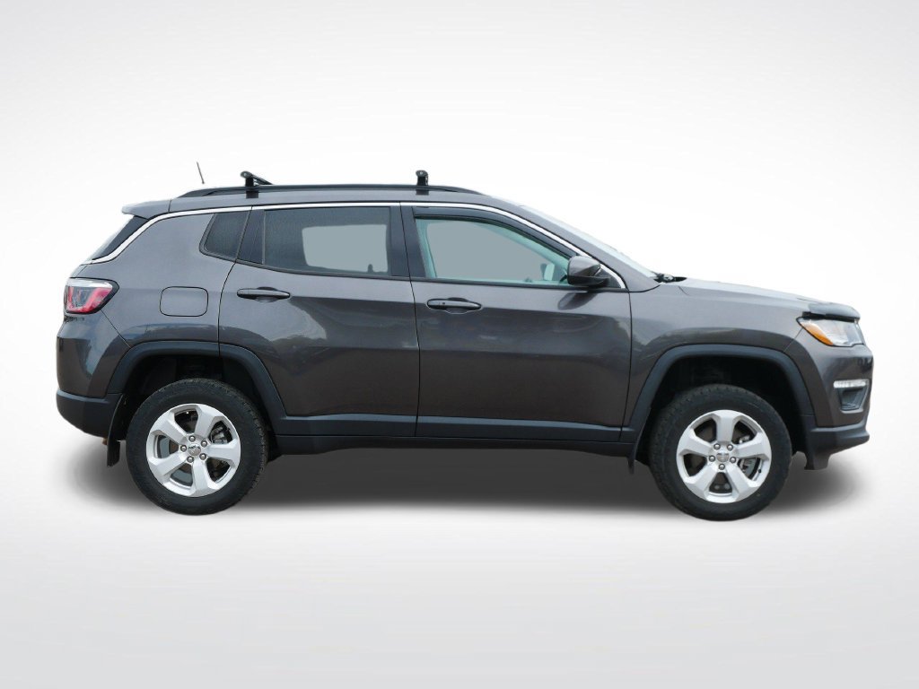 Used 2020 Jeep Compass Latitude w/ Popular Equipment Group AWD/4WD image 2