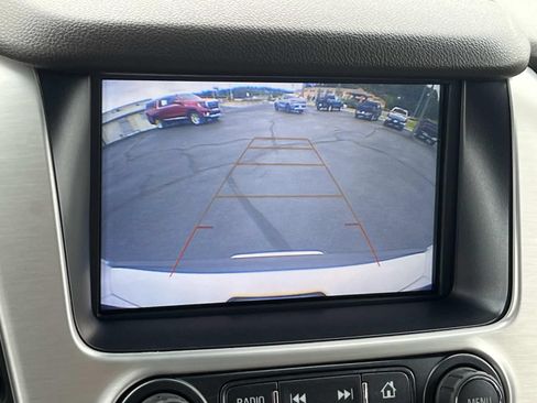 Used 2018 GMC Yukon SLT AWD/4WD image 39
