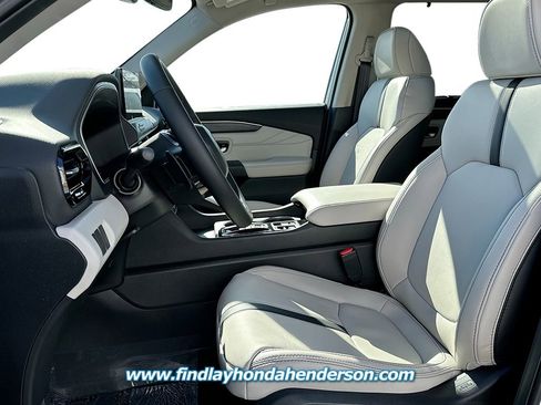 New 2026 Honda Pilot Touring image 10