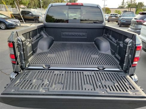 New 2026 Nissan Frontier SV w/ Tow Package image 13