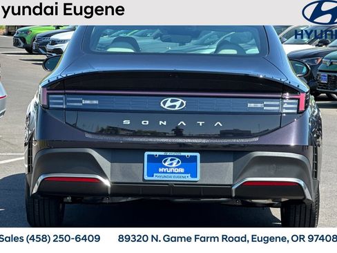 New 2025 Hyundai Sonata SE FWD image 5