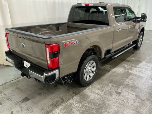 New 2026 Ford F250 Lariat w/ Chrome Package AWD/4WD image 2