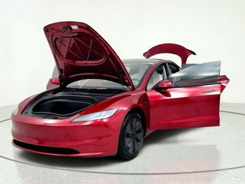 Used 2025 Tesla Model 3 RWD image 13