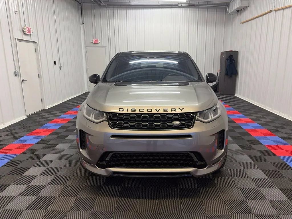 Used 2020 Land Rover Discovery Sport SE R-Dynamic AWD/4WD image 7