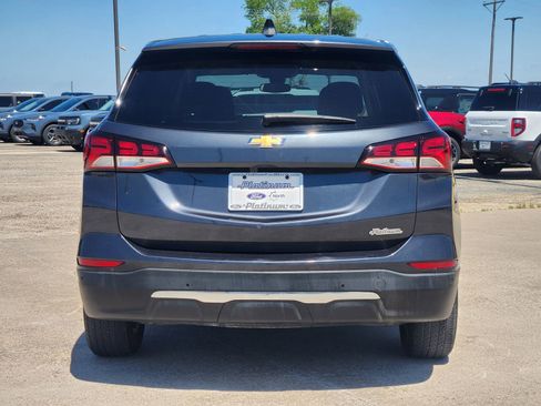 Used 2022 Chevrolet Equinox LT image 8