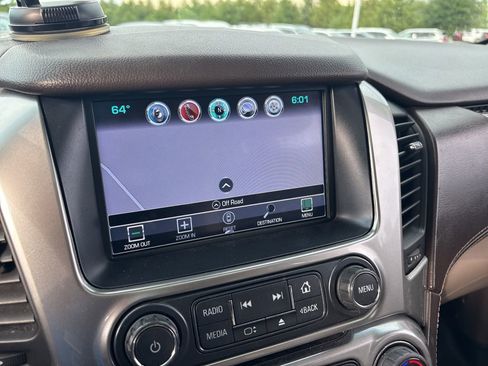 Used 2016 Chevrolet Suburban LT image 21