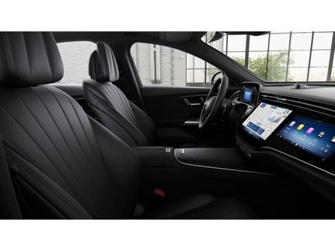 New 2026 Mercedes-Benz E 350 4MATIC Sedan image 5