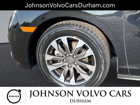 Used 2024 Honda Odyssey EX-L image 19