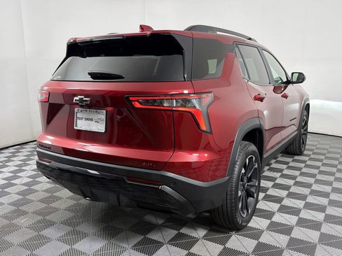 Certified 2026 Chevrolet Equinox RS FWD image 6