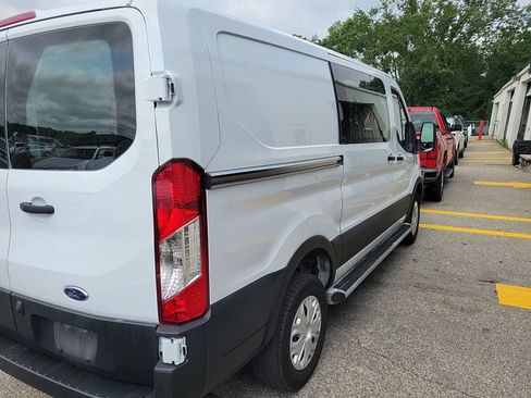 Used 2025 Ford Transit 250 Low Roof w/ Exterior Upgrade Package RWD image 2