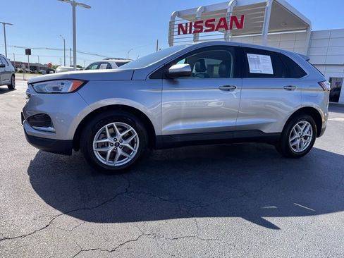 Used 2022 Ford Edge SEL AWD/4WD image 2