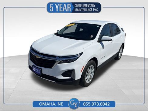 Used 2023 Chevrolet Equinox LT image 1