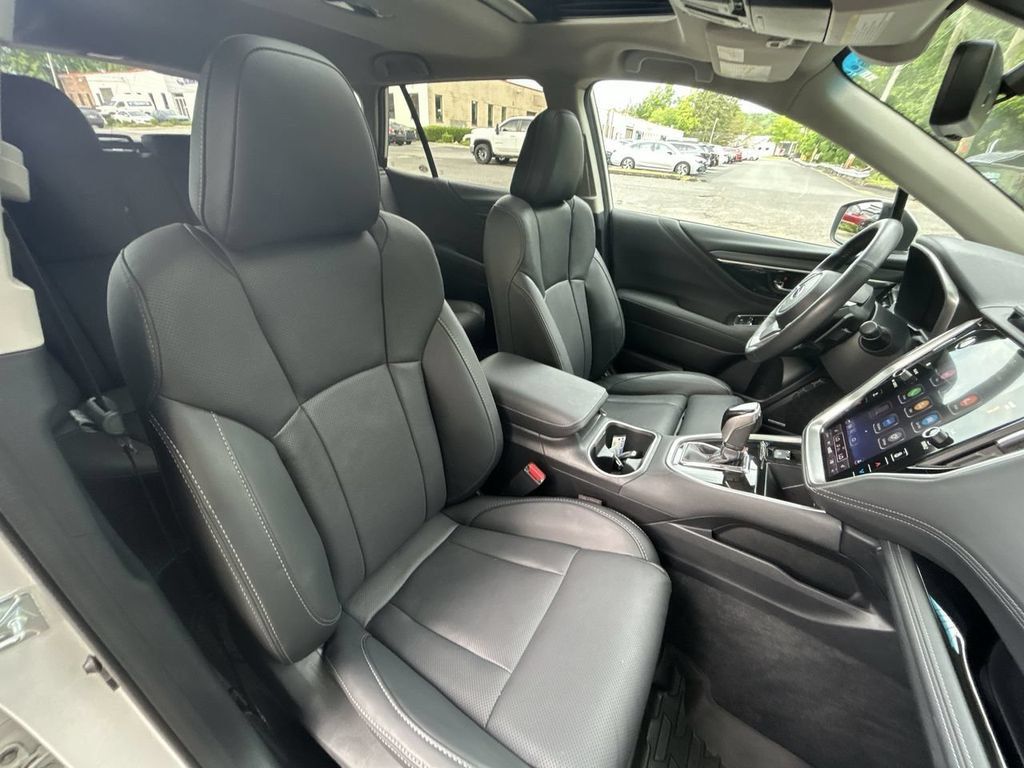 Certified 2022 Subaru Outback Limited AWD/4WD image 25